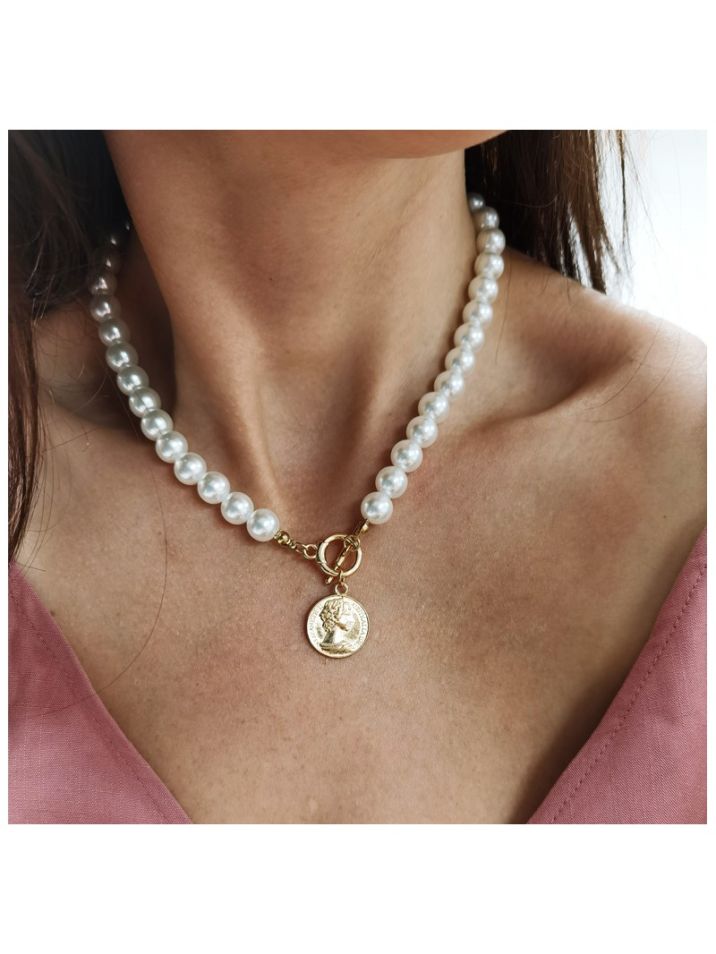 Carla Dámský náhrdelník s perlami a mincí Aubrey zlatá